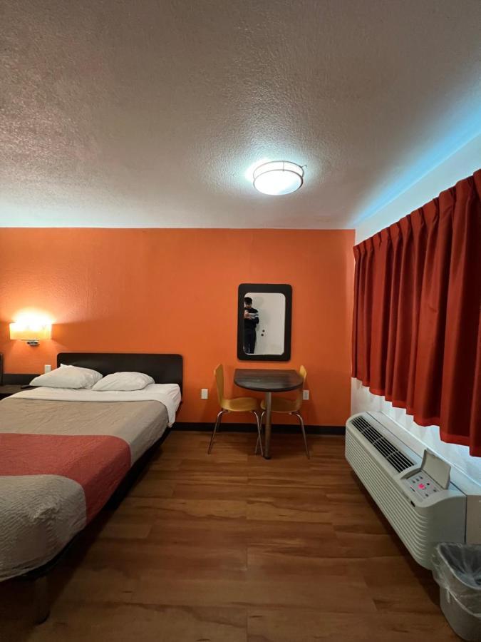 Motel 6 Lake Charles, La Exterior foto